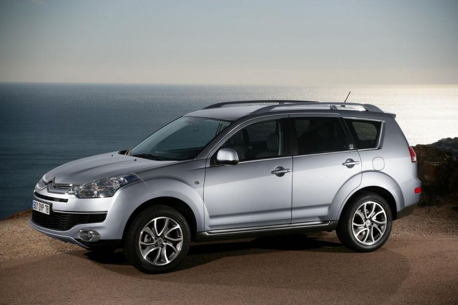  Citroen C-Crosser 2008 года  (фото 107 из 144)